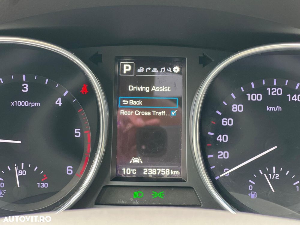 Hyundai Santa Fe 2.2 CRDi 4WD 8AT Luxury - 27