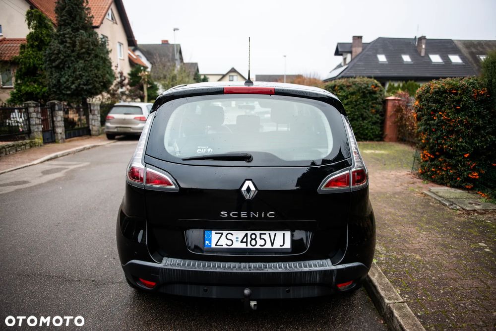 Renault Scenic 1.6 16V 110 TomTom Edition - 13