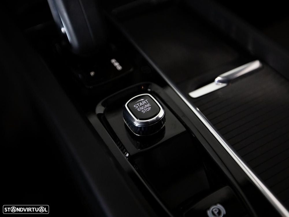 Volvo XC 60 2.0 T6 PHEV Inscription Expression AWD - 30