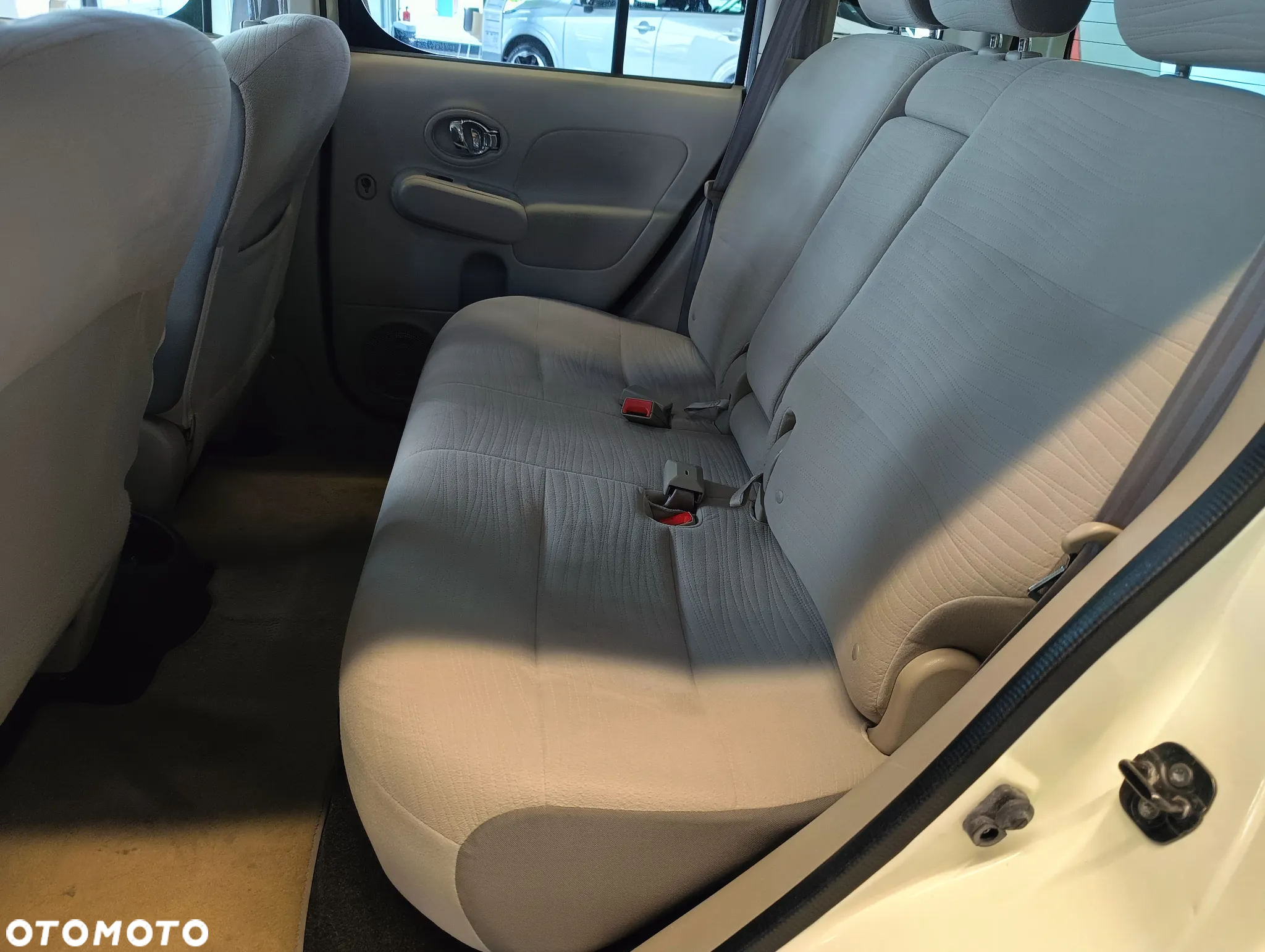 Nissan Cube 1.6 - 23