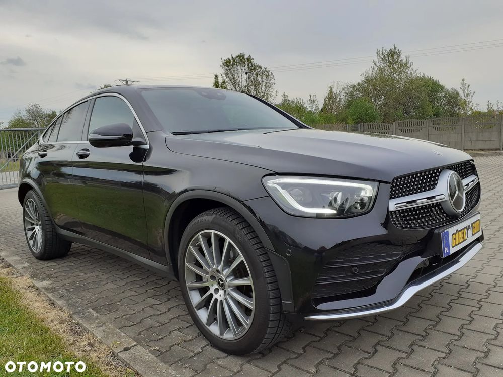 Mercedes-Benz GLC 300 d 4Matic 9G-TRONIC AMG Line Plus - 8