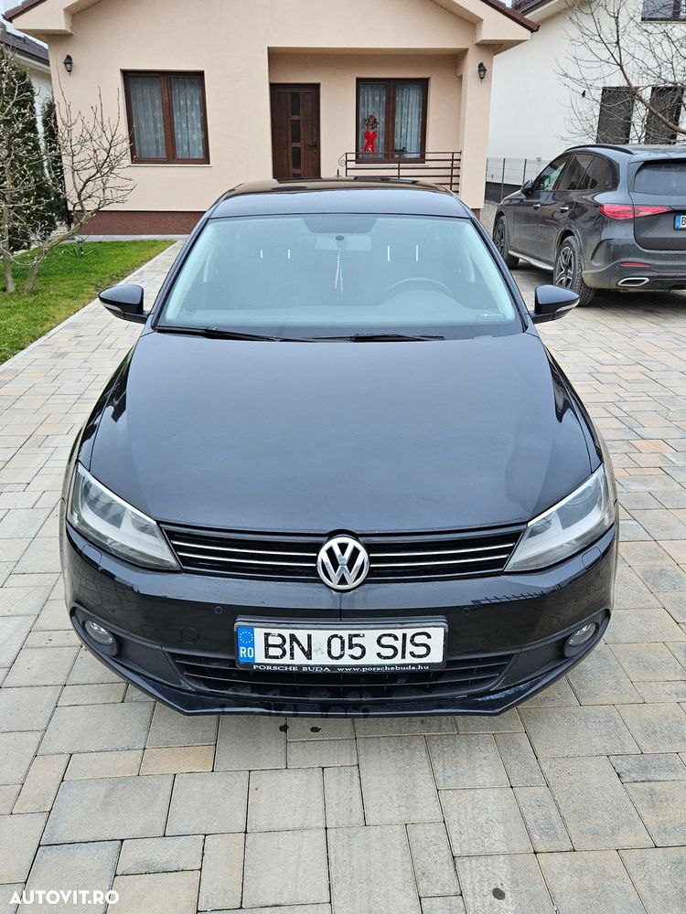 Volkswagen Jetta 1.4 TSI Trendline DSG - 6
