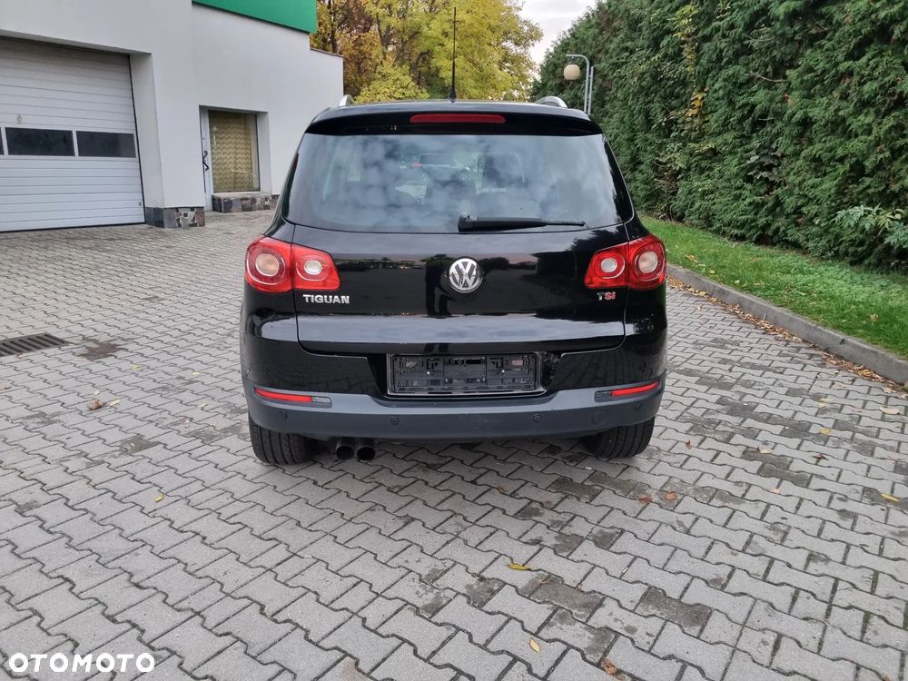Volkswagen Tiguan - 3