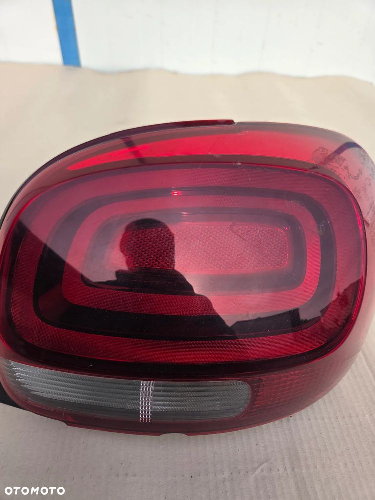 Lampa tylna prawa Citroen C3 III  9812257480 - 4