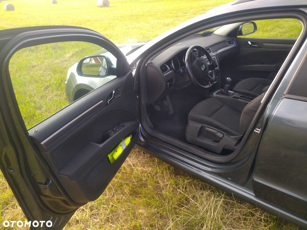 Skoda Superb - 5
