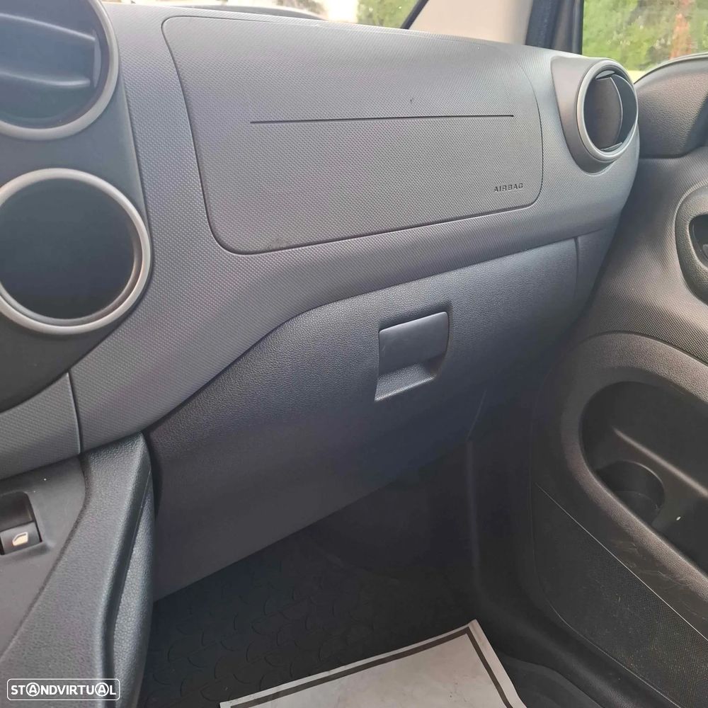 Peugeot Partner 1.6 HDI 3Lugres - 14