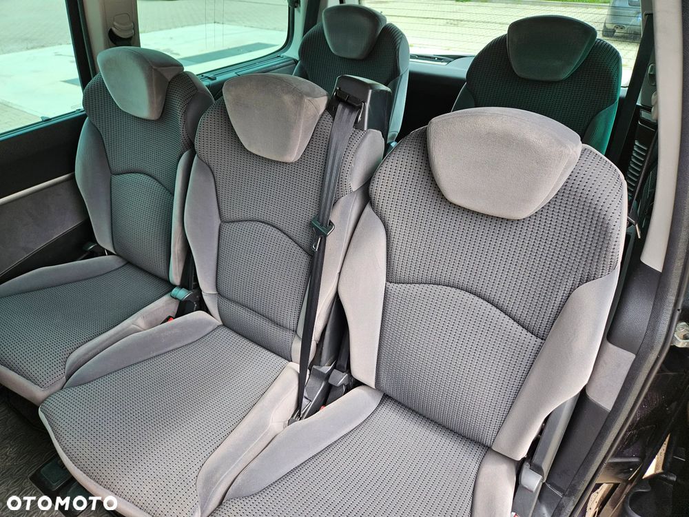 Peugeot 807 2.0 HDi Premium - 11