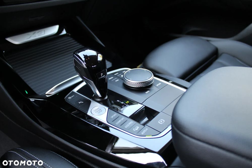 BMW X3 xDrive20i Luxury Line - 19