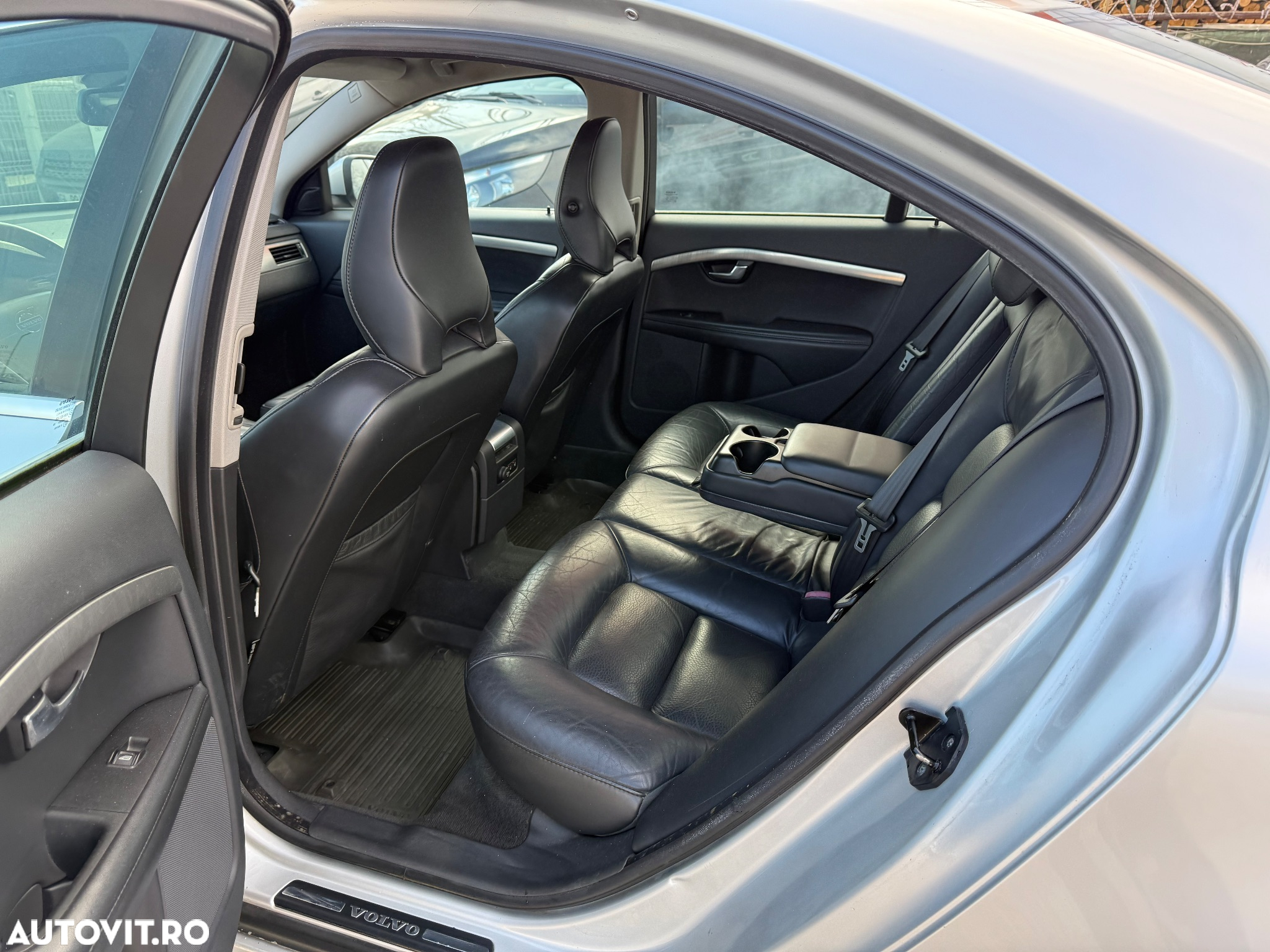 Volvo S80 2.4D Aut. Momentum - 32