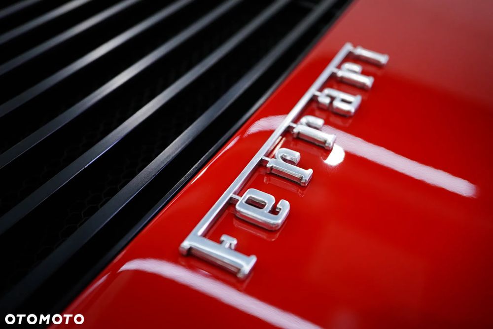 Ferrari Testarossa - 12