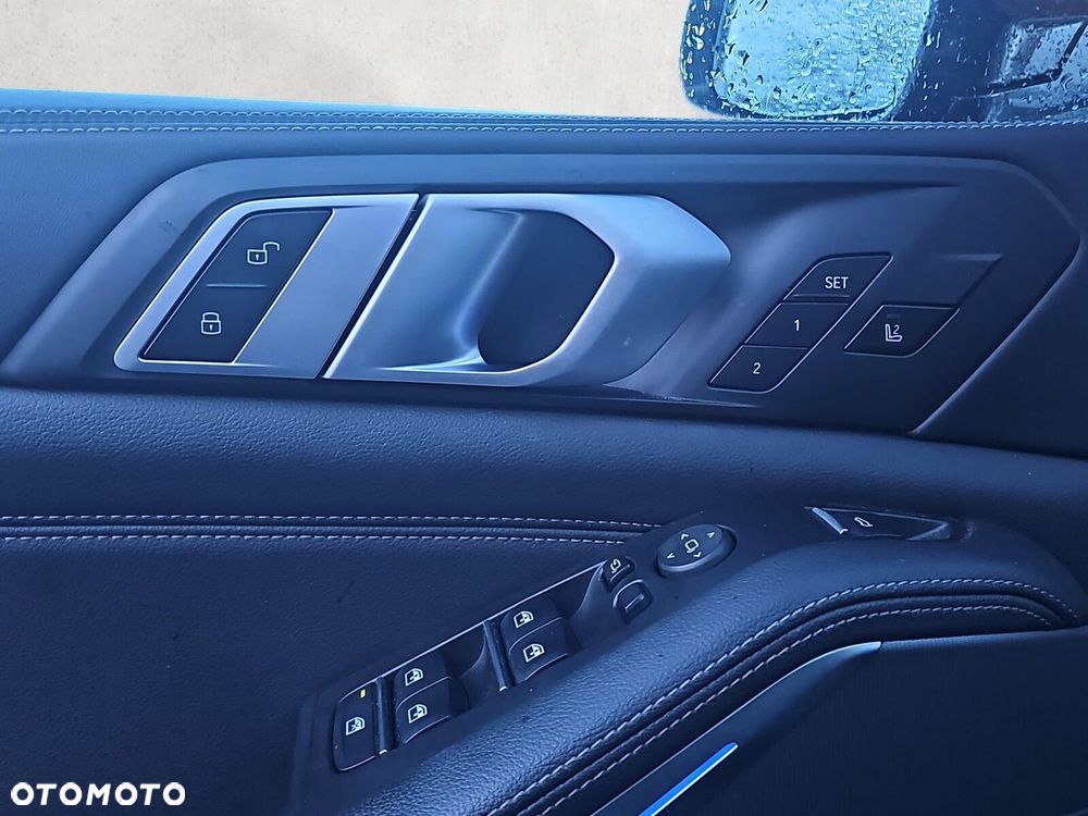 BMW X5 xDrive40i sport - 18