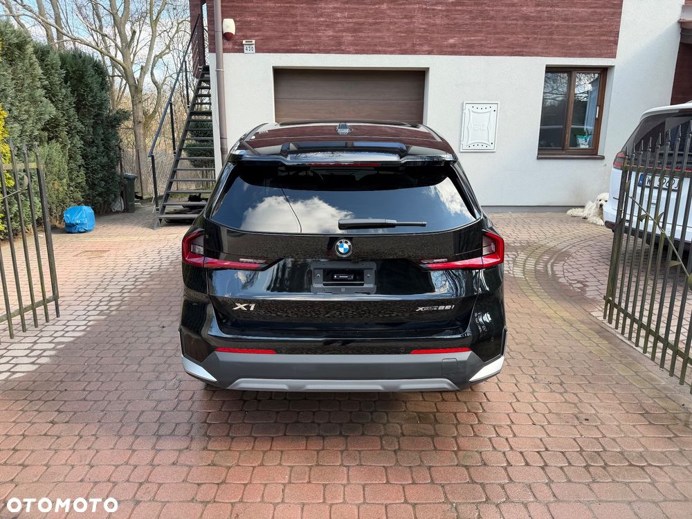 BMW X1 xDrive25i Advantage sport - 12