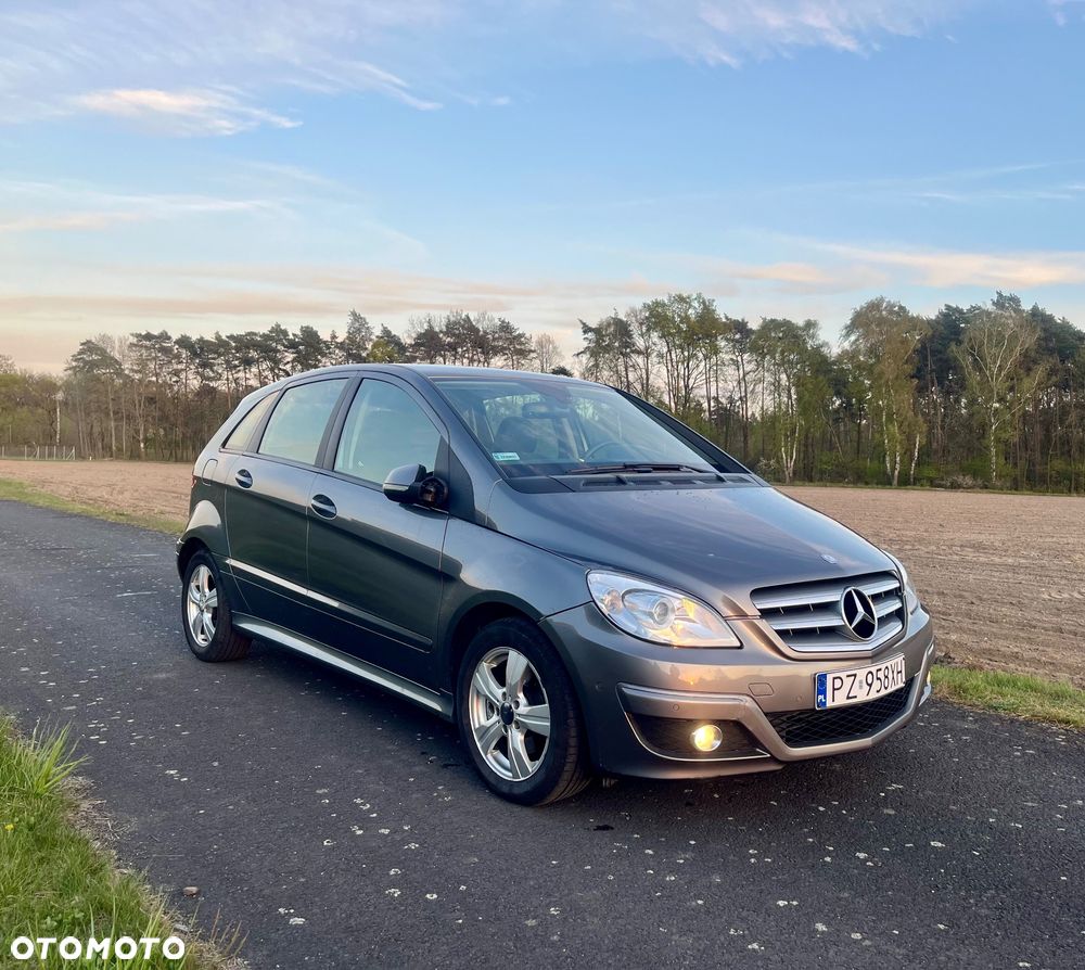 Mercedes-Benz Klasa B 180 CDI Autotronic - 2