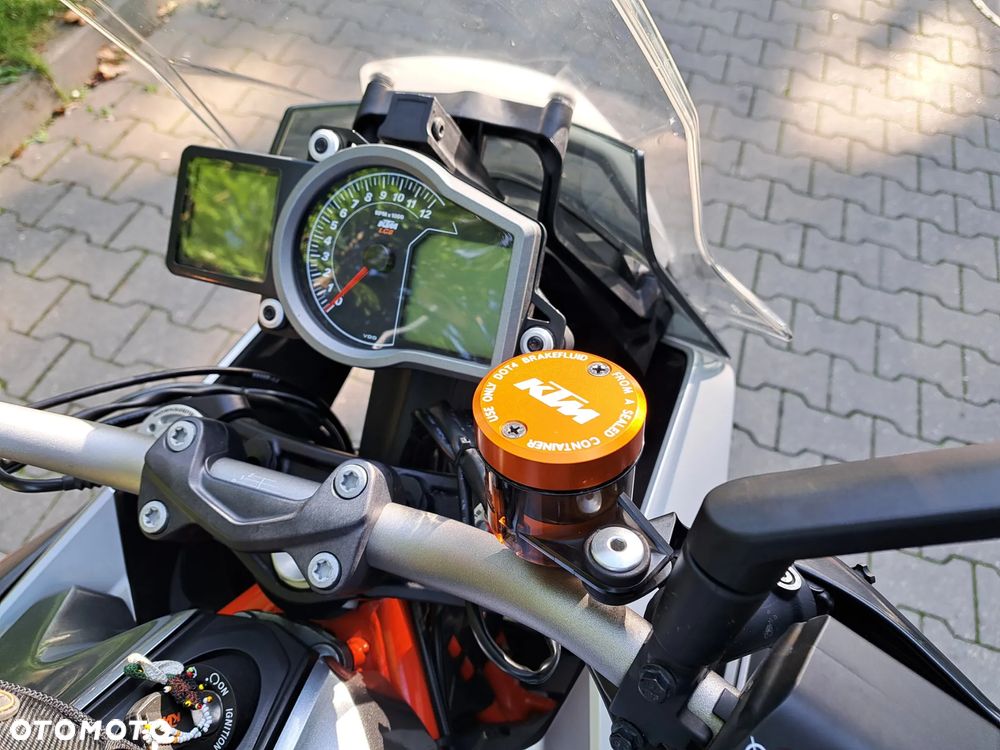 KTM Super Duke - 12