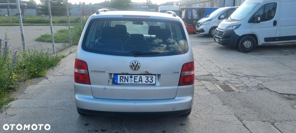 Volkswagen Touran 1.9 TDI - 10