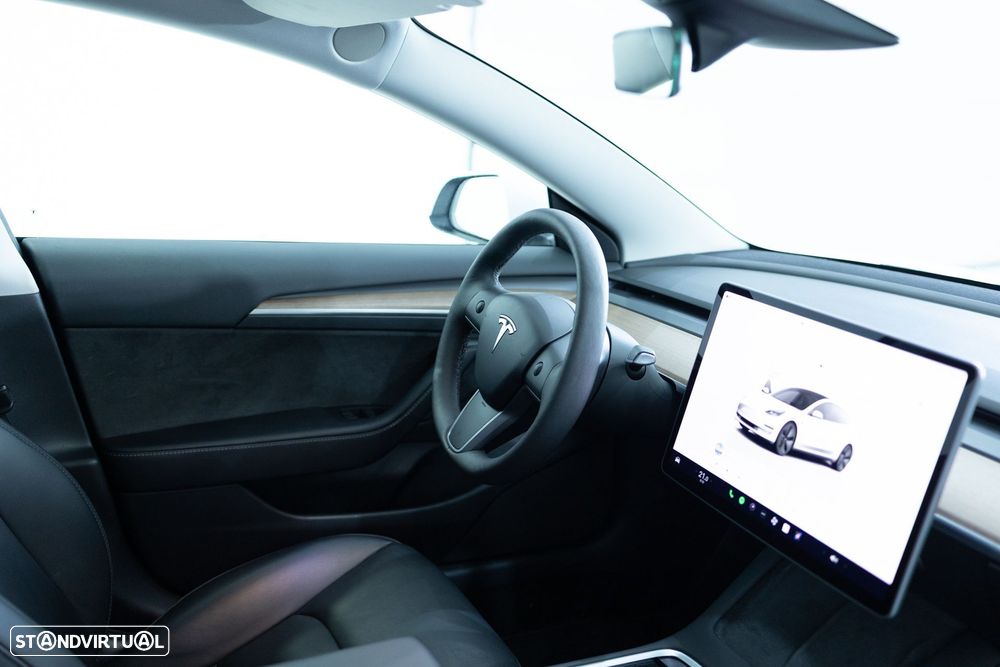 Tesla Model 3 Long-Range Dual Motor AWD - 15