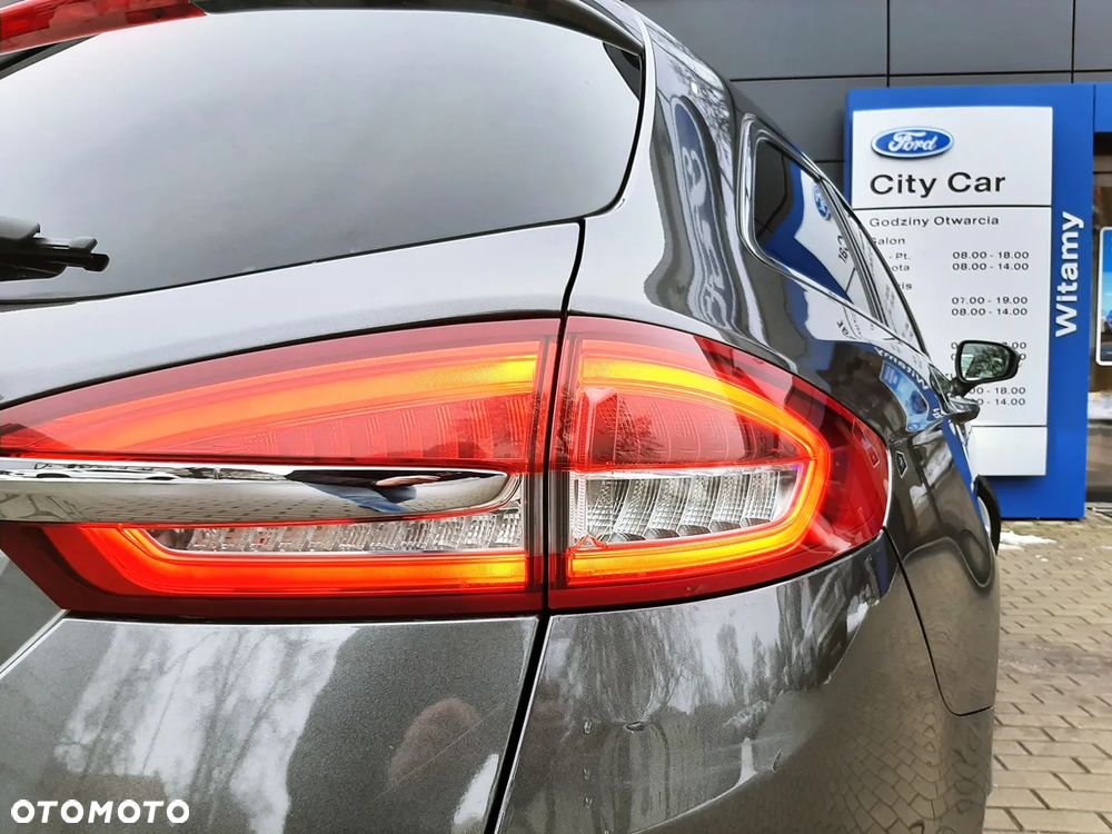 Ford Mondeo 2.0 TDCi Titanium PowerShift - 37