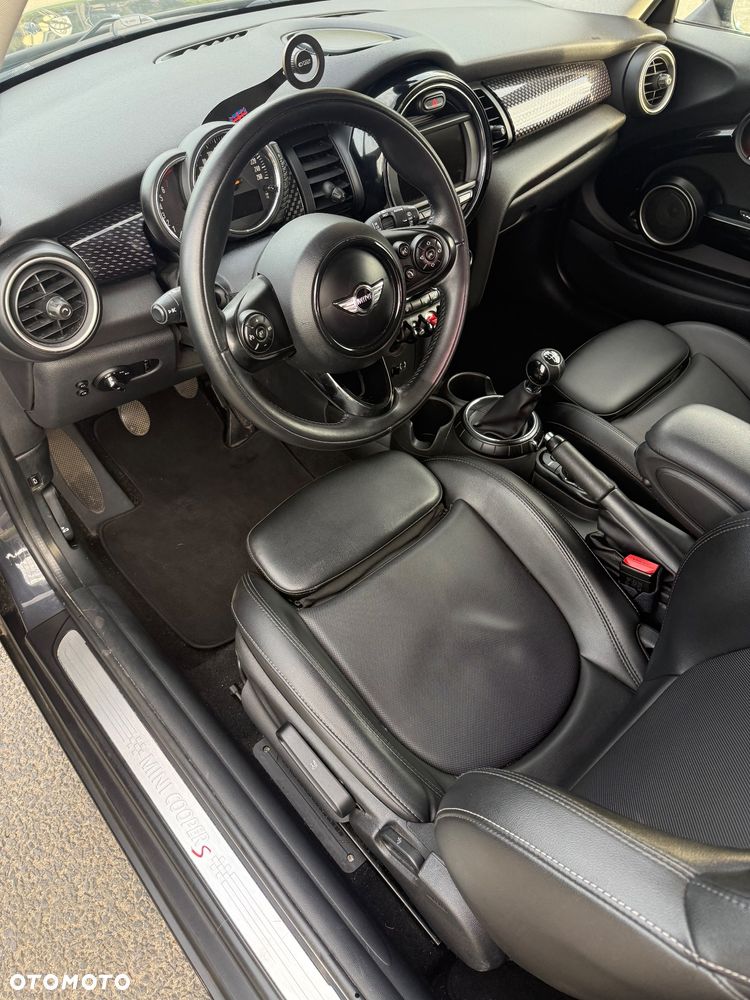 MINI Cooper S Standard - 10