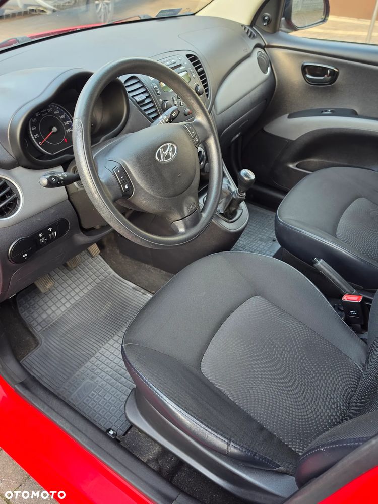 Hyundai i10 1.1 Classic + - 9
