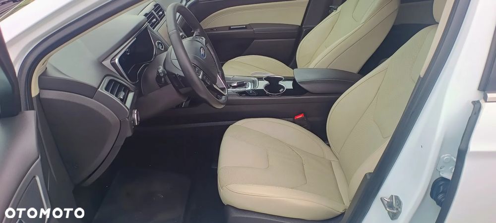 Ford Mondeo Turnier 2.0 EcoBlue Titanium - 16