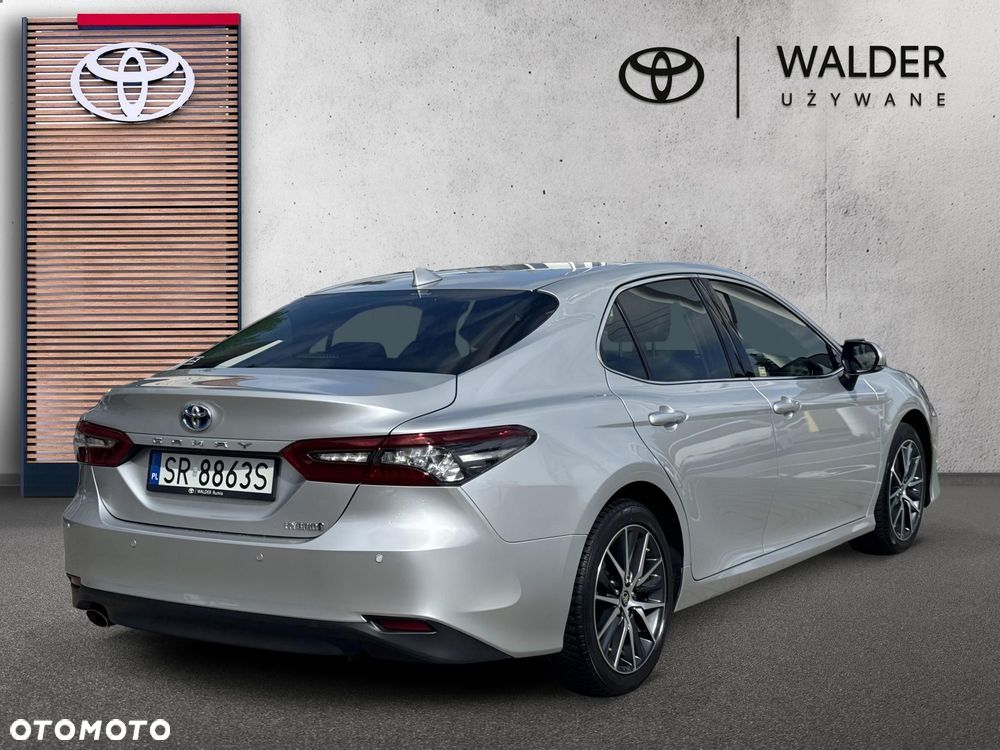 Toyota Camry 2.5 Hybrid Executive CVT - 4