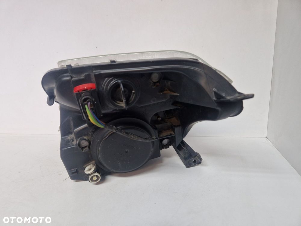 CITROEN C2 9680128180 LAMPA PRAWA PRZÓD PRZEDNIA EU - 14