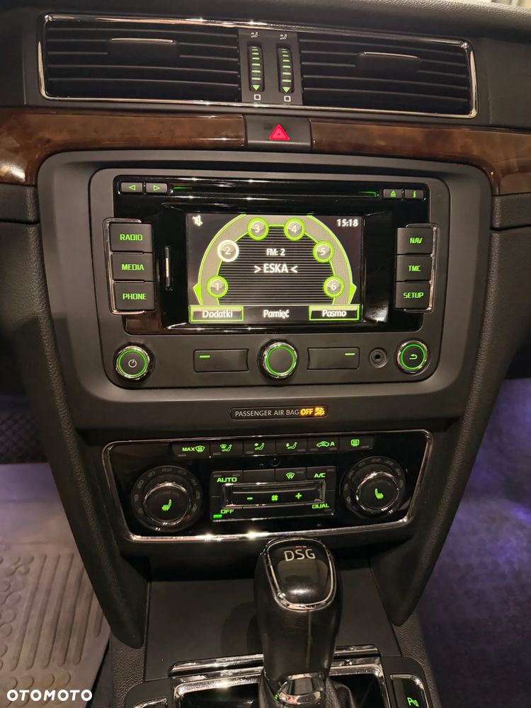 Skoda Superb 1.8 TSI Elegance DSG - 28