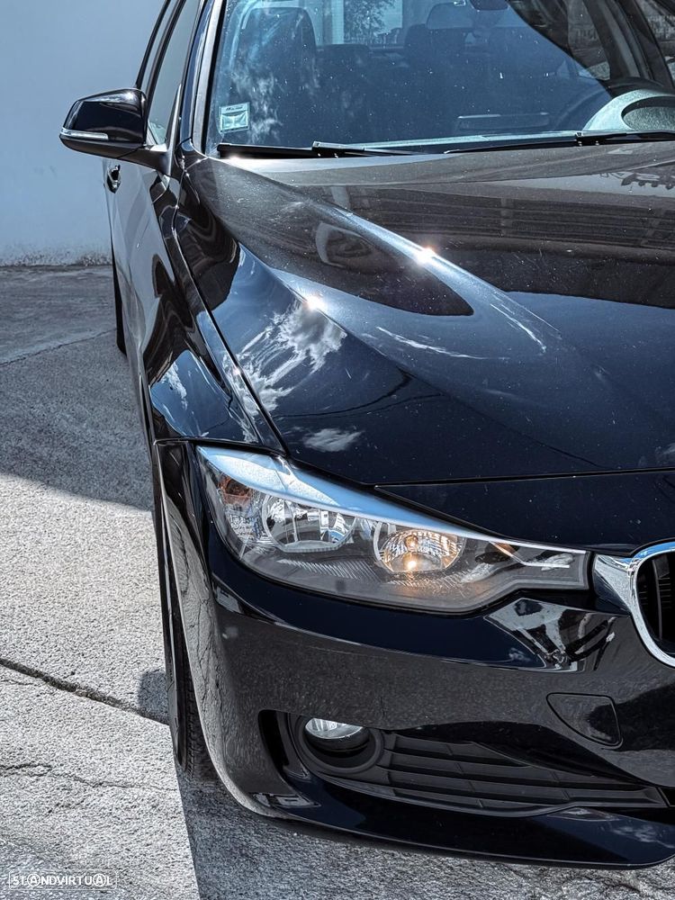 BMW 320 d Line Sport - 3