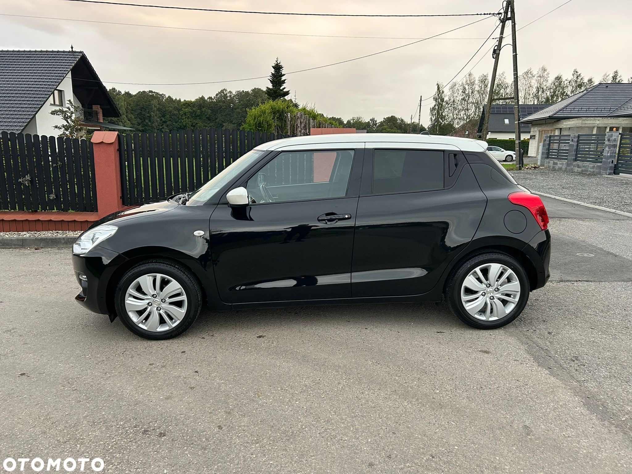 Suzuki Swift 1.2 Premium - 9