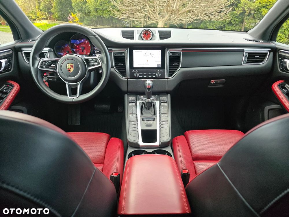 Porsche Macan - 23