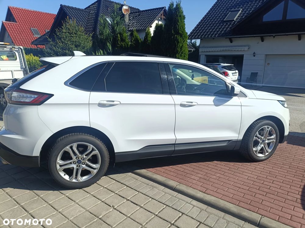 Ford Edge 2.0 TDCi 4x4 Titanium - 21