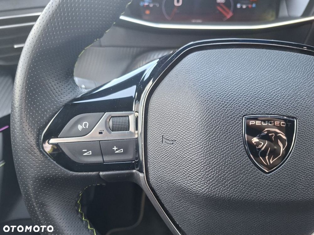 Peugeot 208 1.2 PureTech GT S&S - 30