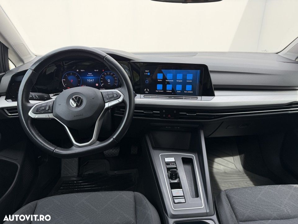 Volkswagen Golf - 13