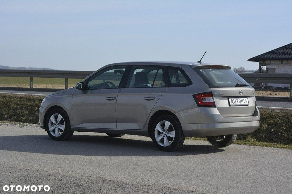 Skoda Fabia - 5