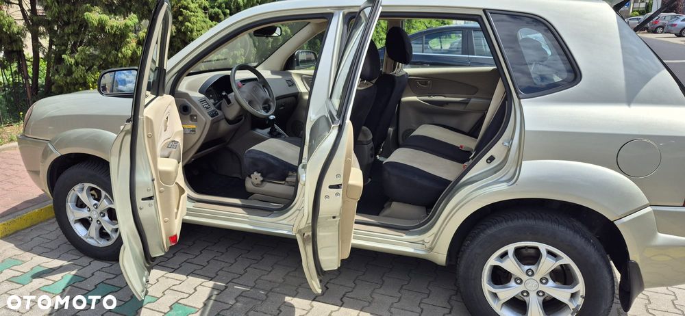 Hyundai Tucson 2.0 CRDi Style - 14