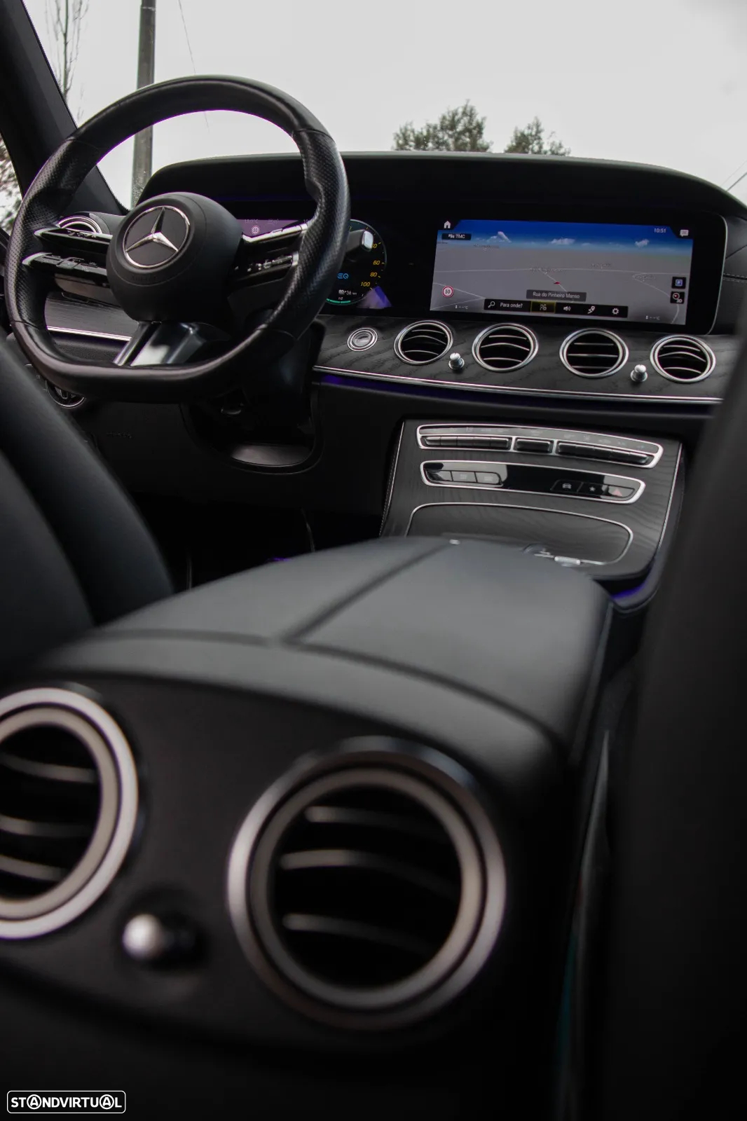 Mercedes-Benz E 300 de AMG Line - 14
