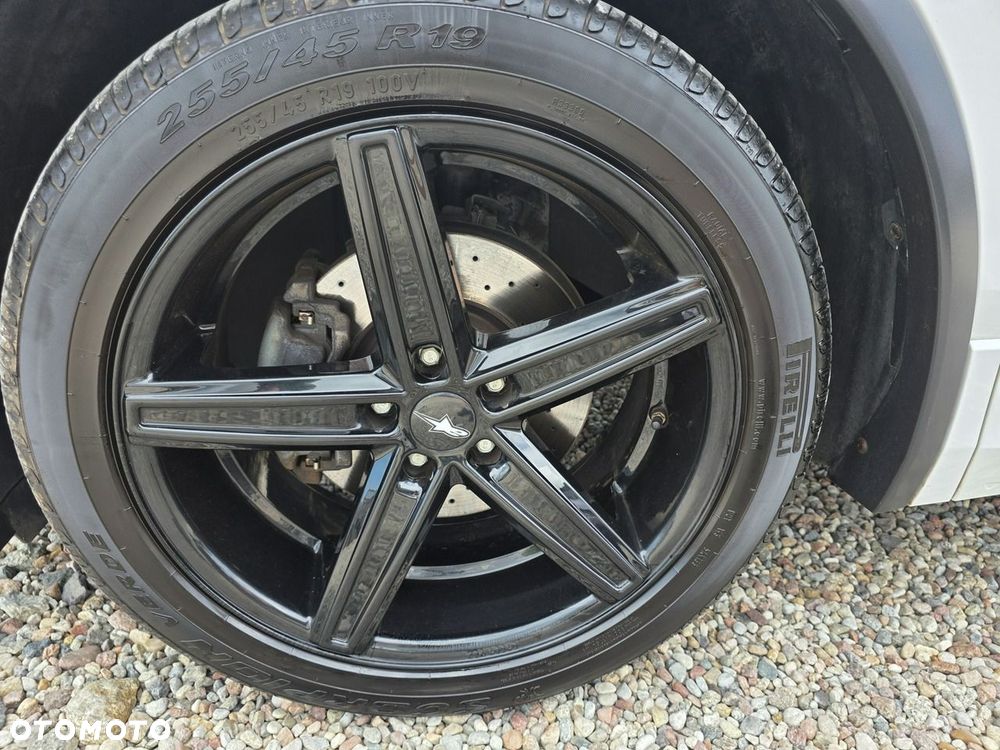 Volkswagen Tiguan 2.0 TDI SCR DSG R-Line - 22