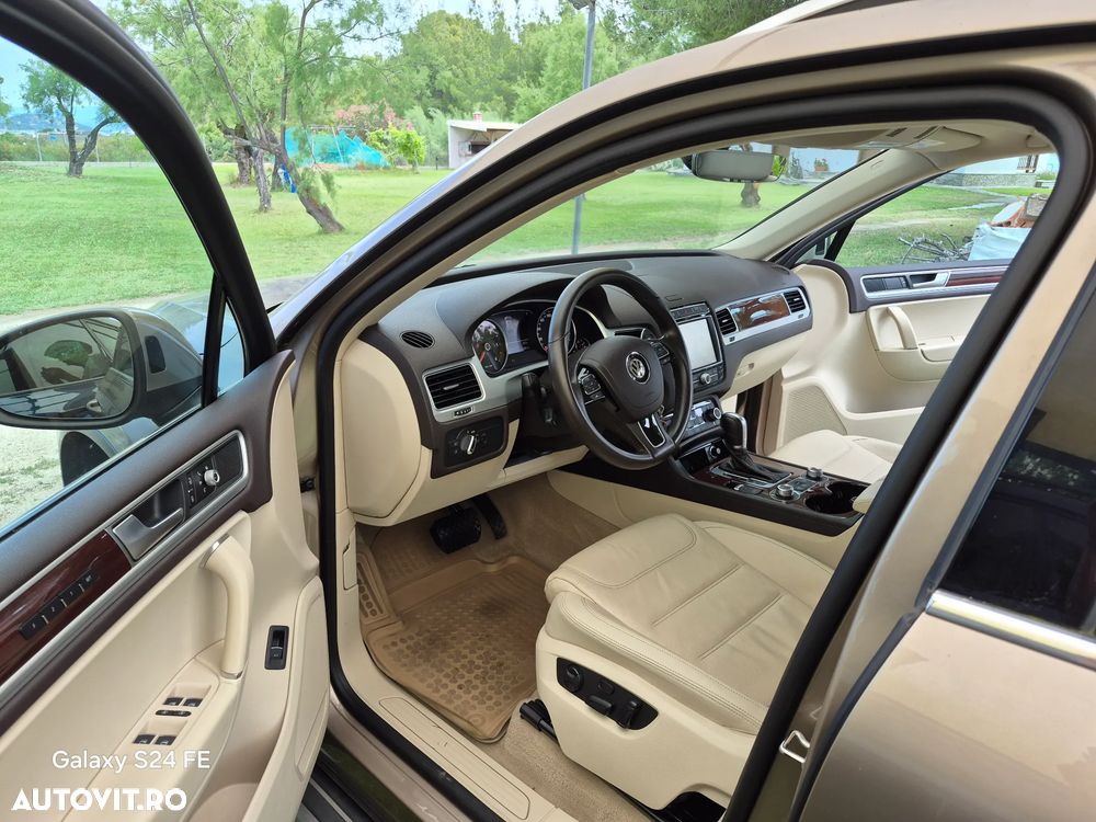 Volkswagen Touareg V6 TDI BMT Supreme Plus - 4