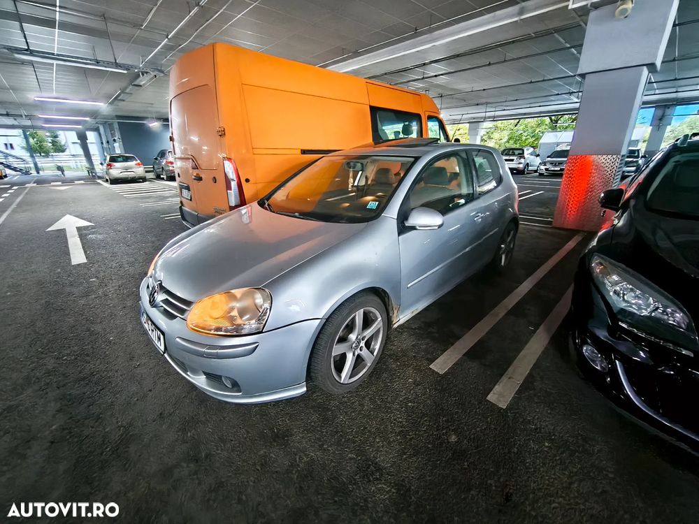 Volkswagen Golf 1.6 Comfortline - 3