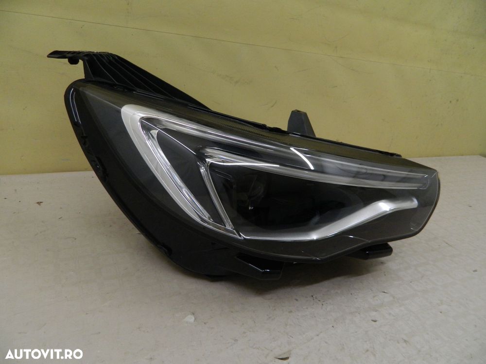 Far dreapta Opel Grandland X FULL LED, 2018, 2019,  2020, 2021. - 4