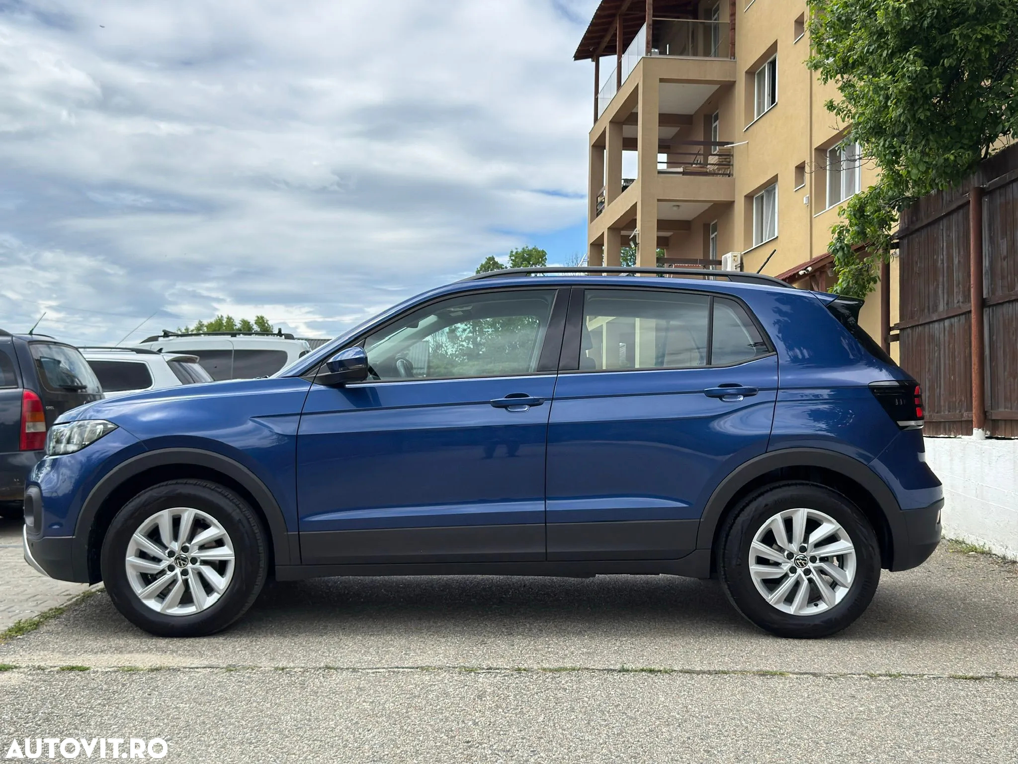 Volkswagen T-Cross 1.0 TSI DSG Style - 33