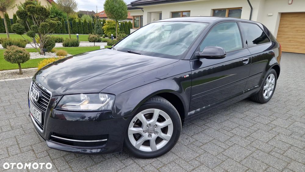 Audi A3 3-drzwiowe 1.6 TDI Attraction