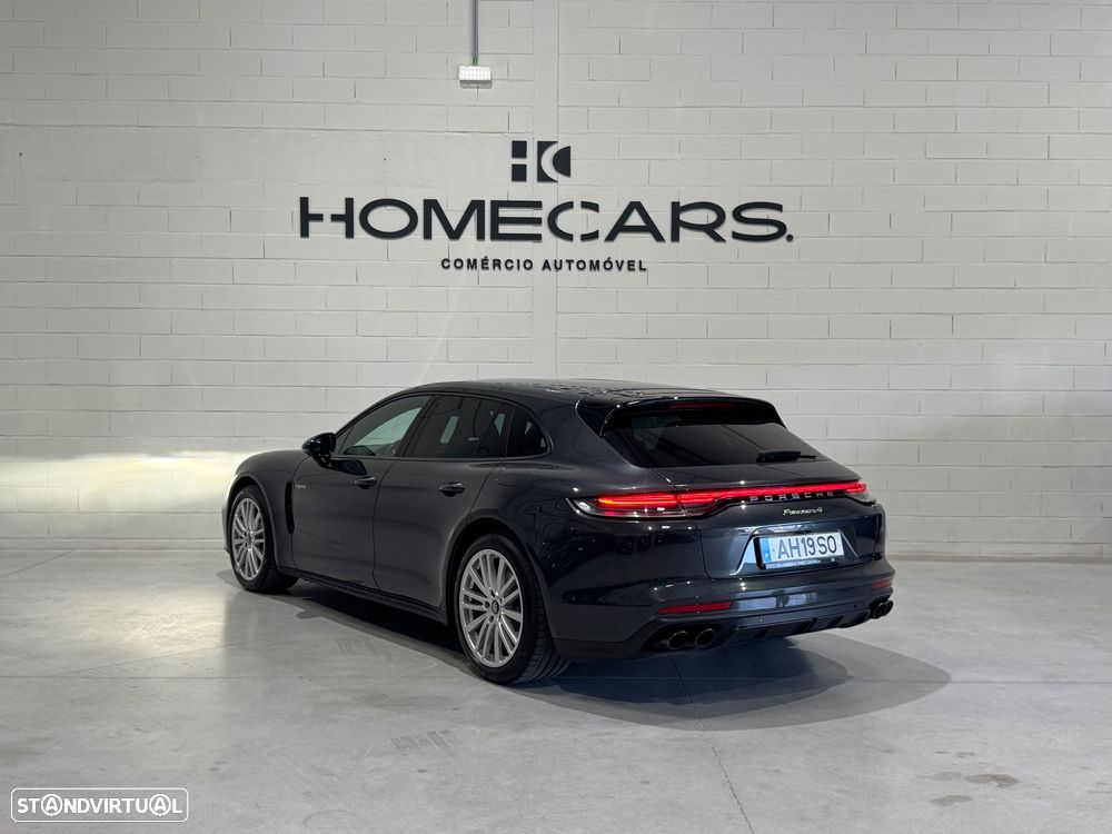Porsche Panamera Sport Turismo 4 E-Hybrid - 14