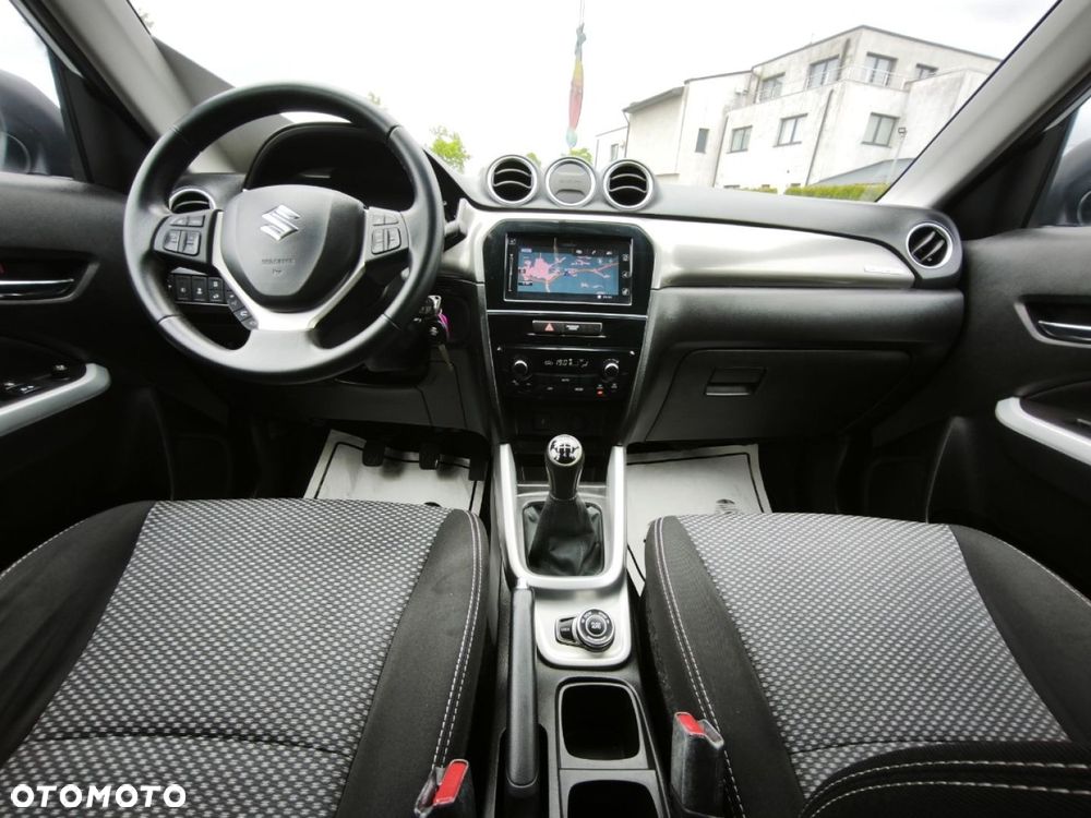 Suzuki Vitara - 8