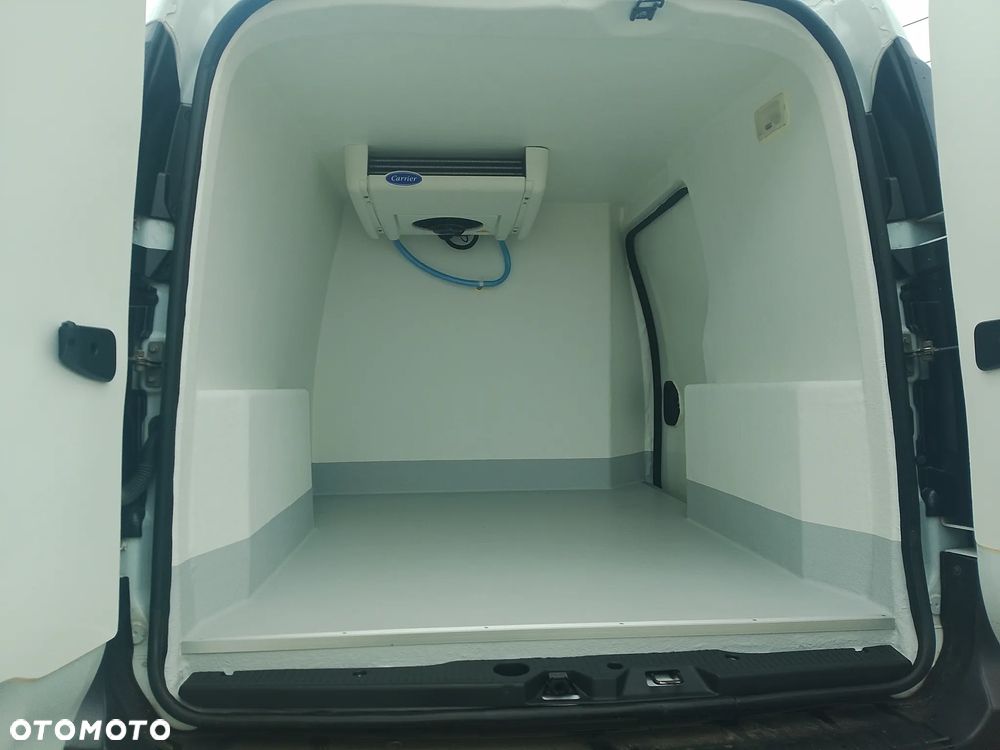 Renault Express Van Dokker  Nowa Izoterma Chłodnia Mroźnia minus 20 stopni Carrier 220V grzejący Salon PL  Leasing Kredyt Najem DMC 2T - 17