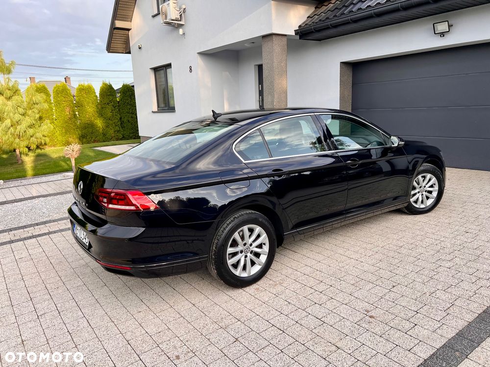 Volkswagen Passat 2.0 TDI EVO Business - 35