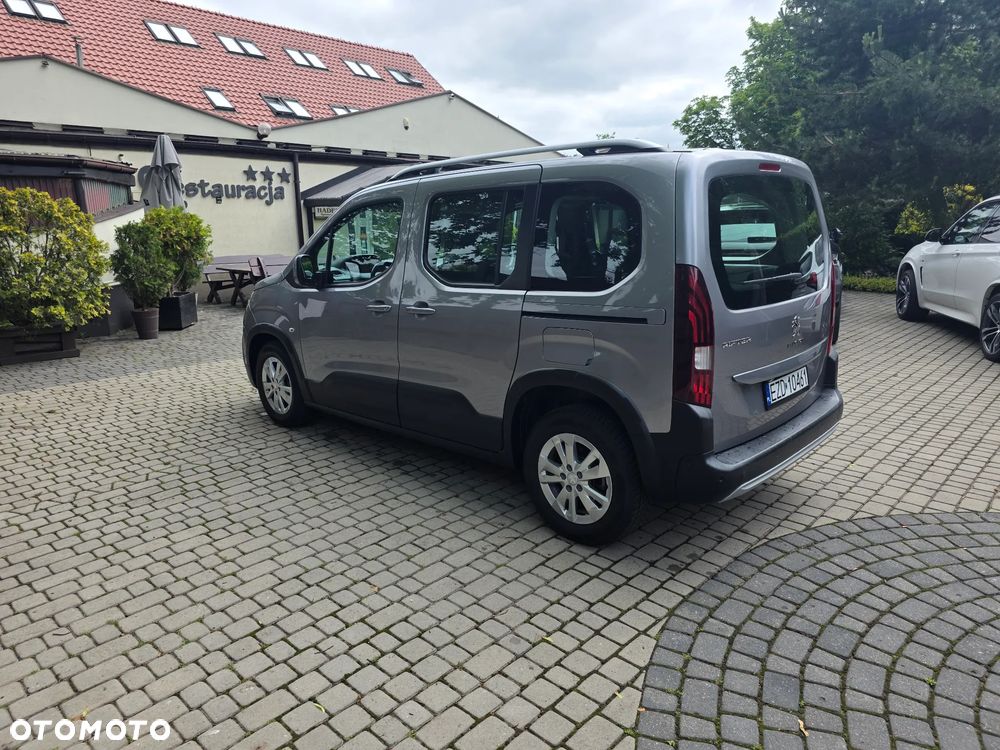 Peugeot Rifter - 23