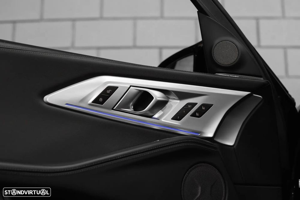 BMW XM - 50