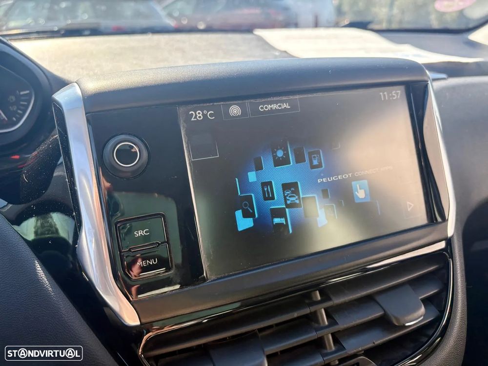 Peugeot 208 1.2 PureTech Style - 11