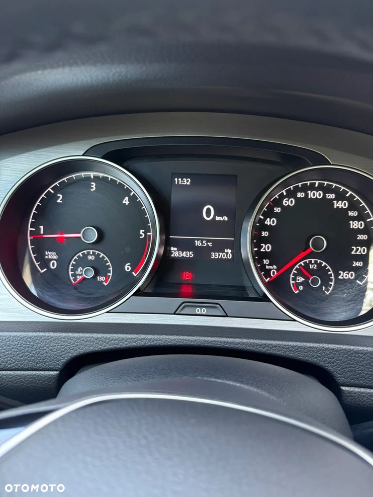 Volkswagen Golf 1.6 TDI BMT Comfortline - 18